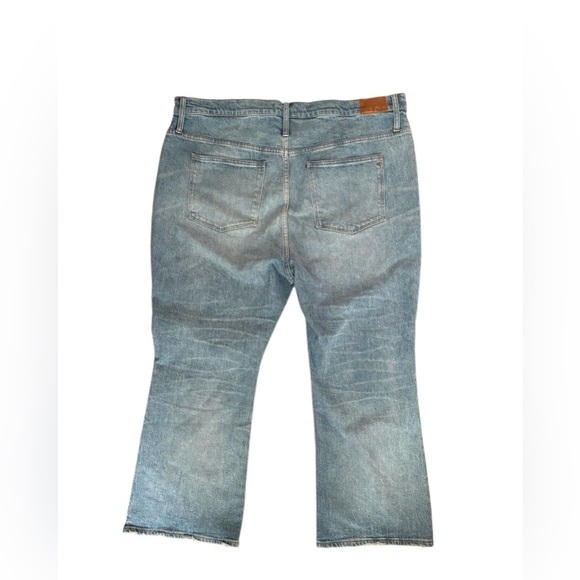 Madewell Cali~Demi Boot Cut Button Fly Crop Stretch Jean Sz 36X26” Med Wash - Picture 3 of 12